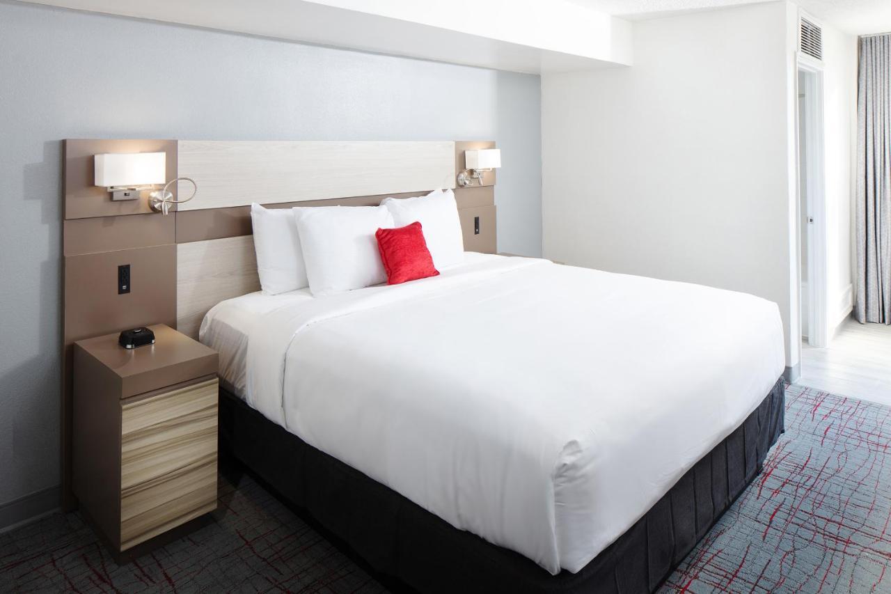 Wyndham Garden Columbia-Ft Jackson Hotell Exteriör bild
